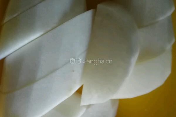 萝卜排骨汤的做法图解2