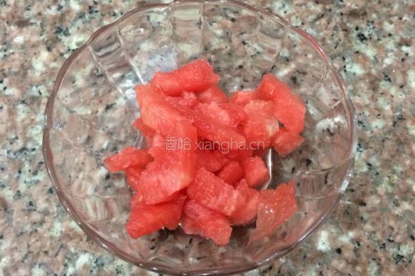 西瓜酸奶雪糕的做法图解2