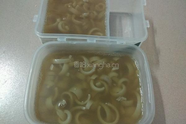 肉皮冻的做法图解12