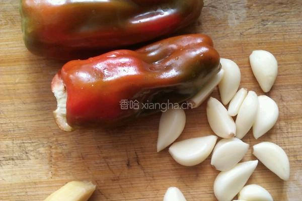 辣椒豆米炒鸡心的做法图解3