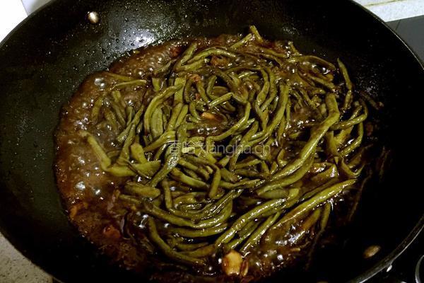 糖醋带豆的做法图解4