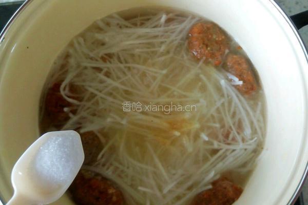白萝卜丝丸子汤的做法图解6