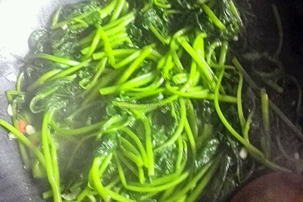 蒜蓉红薯藤的做法图解5