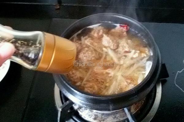 白萝卜丸子汤的做法图解11