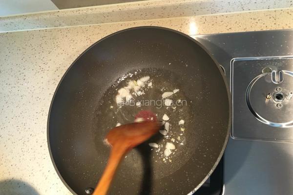 彩椒炒饭的做法图解4