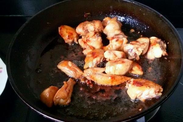 土豆烧鸡块的做法图解9