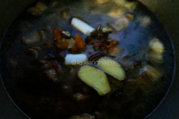 红烧肉炖土豆的做法图解7