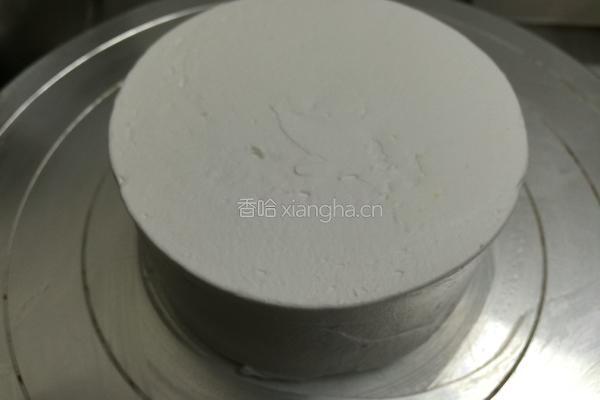 圣女果水果蛋糕的做法图解3