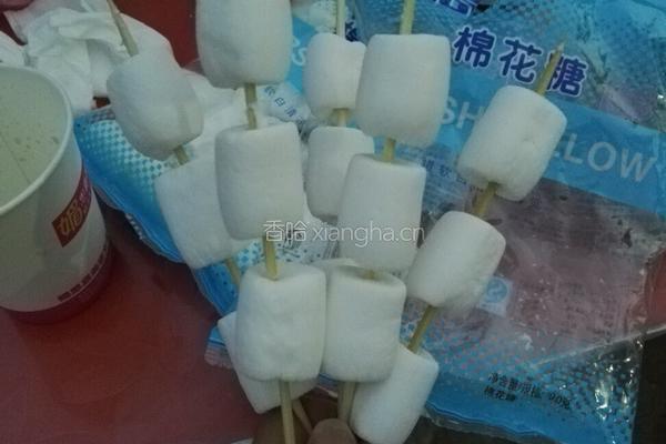 烤棉花糖的做法图解1