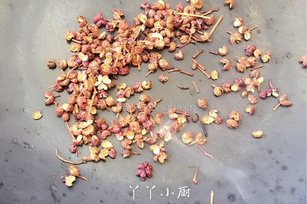 烧椒皮蛋茄条的做法图解5