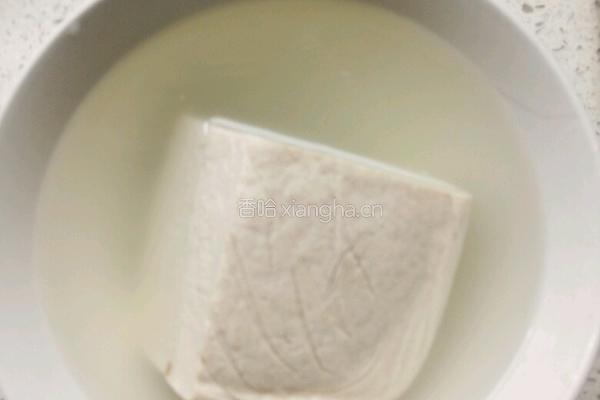 西瓜皮素馅盒子的做法图解4
