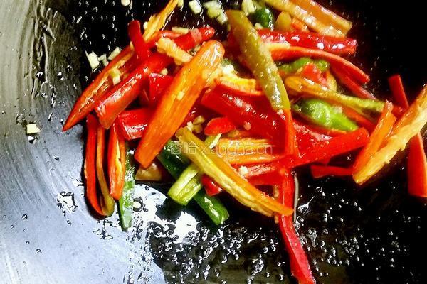 杭椒榨菜炒肉丝的做法图解10