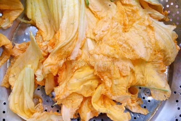 酿南瓜花的做法图解4