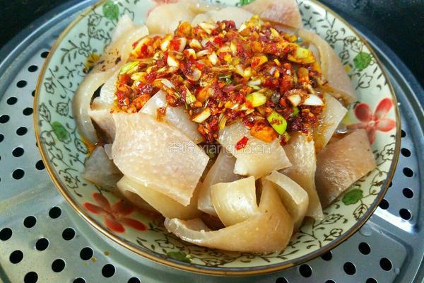 大蒜辣椒蒸猪皮的做法图解9