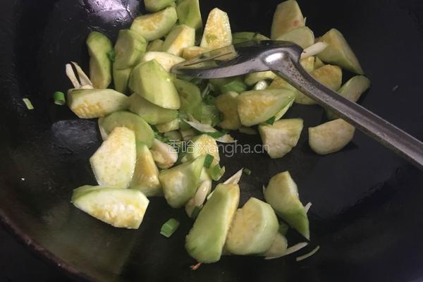 清炒丝瓜的做法图解5
