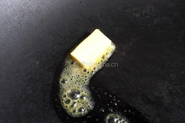 低脂奶油蘑菇酱配鸡腿肉的做法图解5