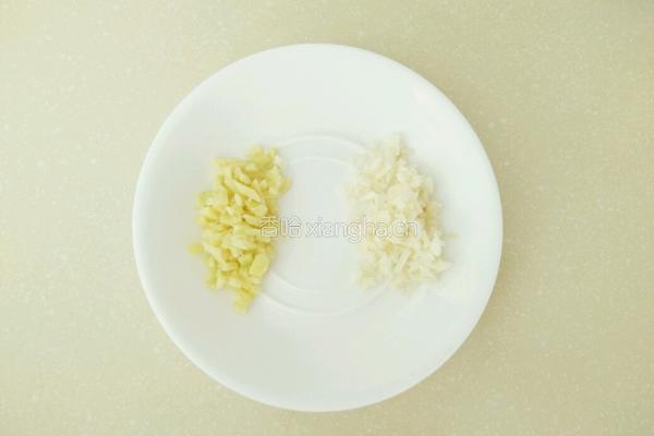 双椒茭白的做法图解5