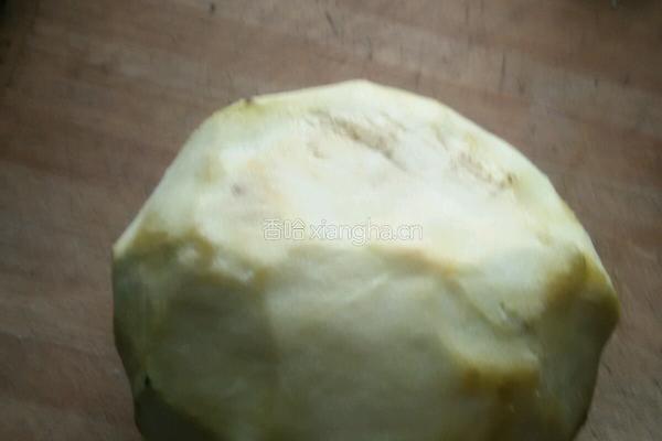 青椒炒茄子的做法图解1