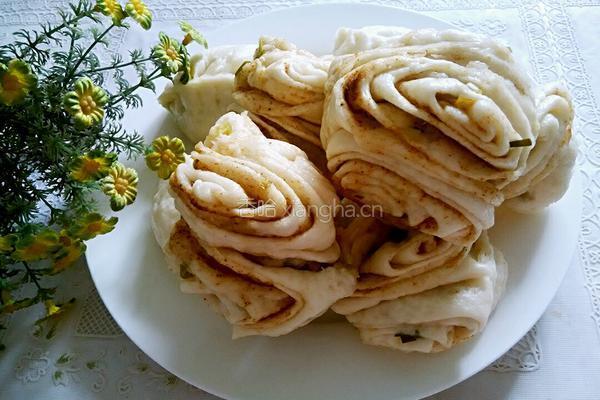 五香花卷的做法图解10