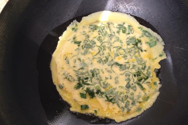菠菜鸡蛋饼的做法图解4