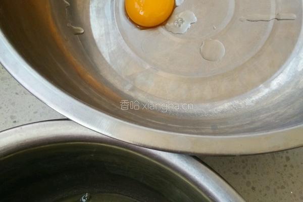 彩绘蛋糕卷的做法图解1