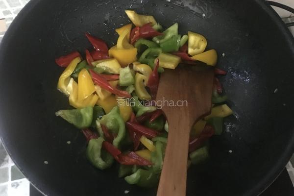 彩椒鸡肉的做法图解5
