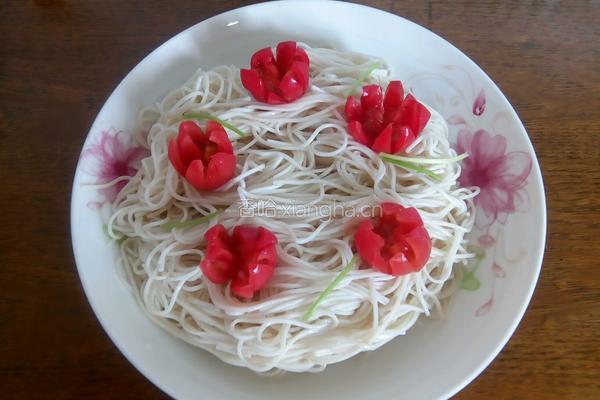 圣女果肉酱拌面的做法图解6