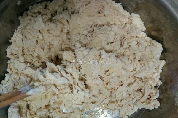 玉米肉包子的做法图解2