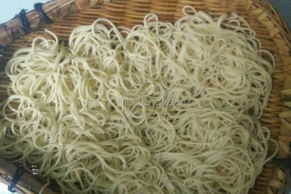 凉拌三彩面的做法图解5
