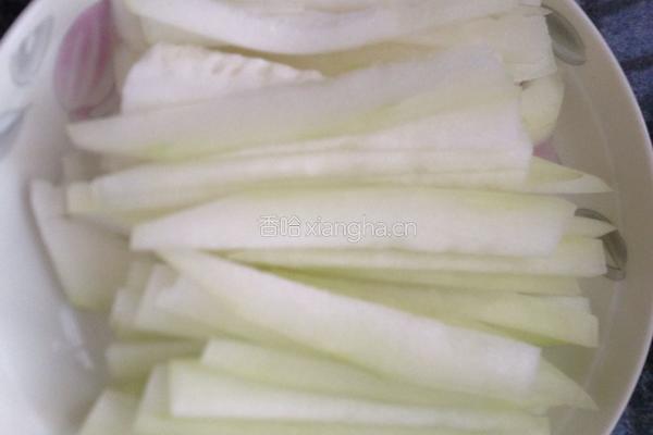 快手菜 蜂蜜冬瓜汁的做法图解2