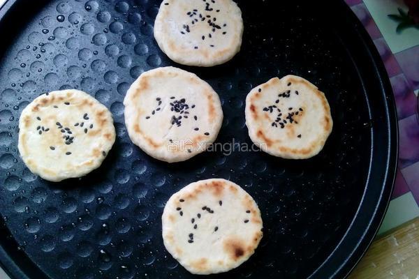 小馒头黑芝麻煎饼的做法图解11