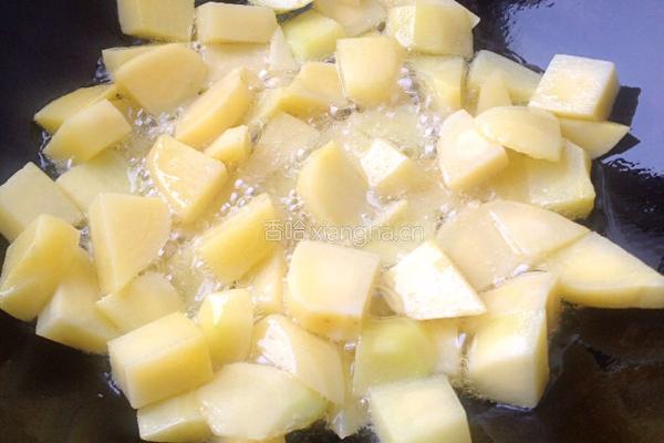 腐乳土豆的做法图解2