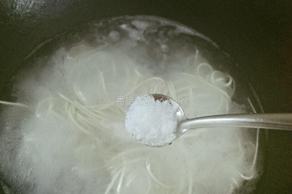 蛋炒面的做法图解5