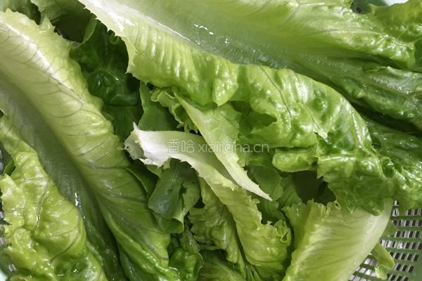 鲜虾瘦肉生菜面的做法图解3