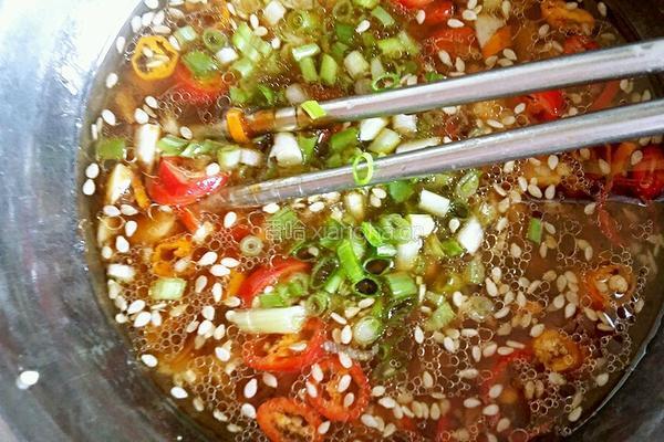 绿豆芽拌猪头肉的做法图解8