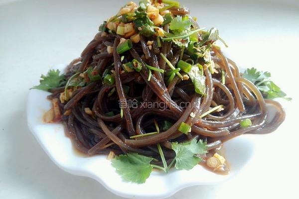 凉拌蕨根粉的做法图解8