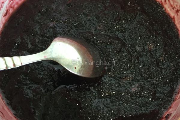 自制杨梅果酱配吐司面包的做法图解5