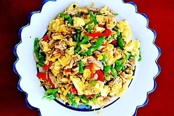 辣椒肉丝鸡蛋
