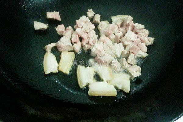 毛豆炒肉的做法图解3