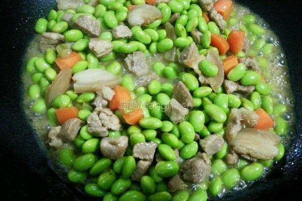 毛豆炒肉的做法图解8