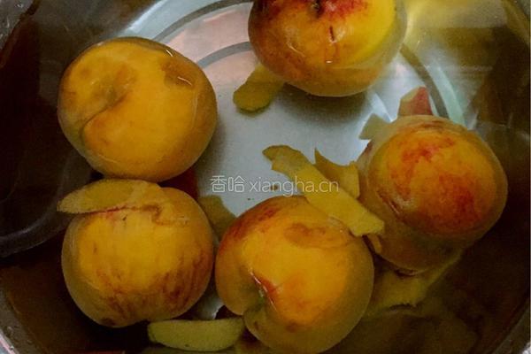 自制黄桃罐头的做法图解2