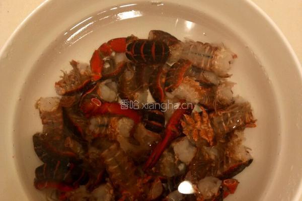 爆炒小龙虾的做法图解1