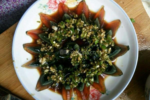 凉拌皮蛋的做法图解5
