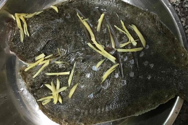 清蒸多宝鱼的做法图解1