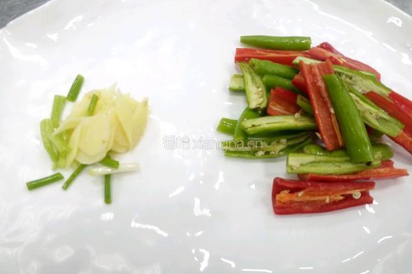 美极烹汁竹蛏的做法图解2