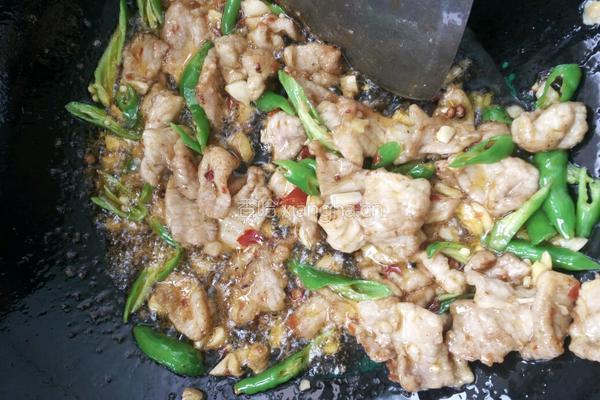 黄瓜炒肉的做法图解6
