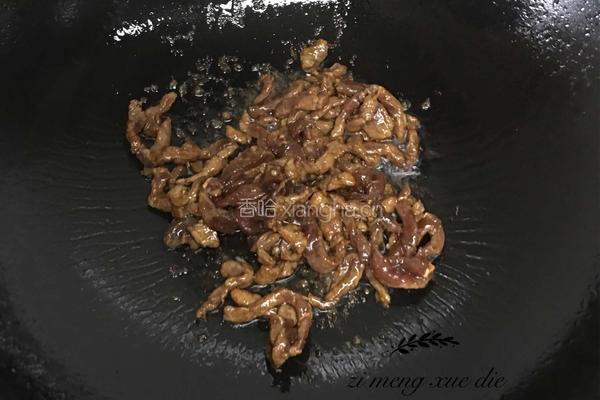 金针菇炒牛肉的做法图解5