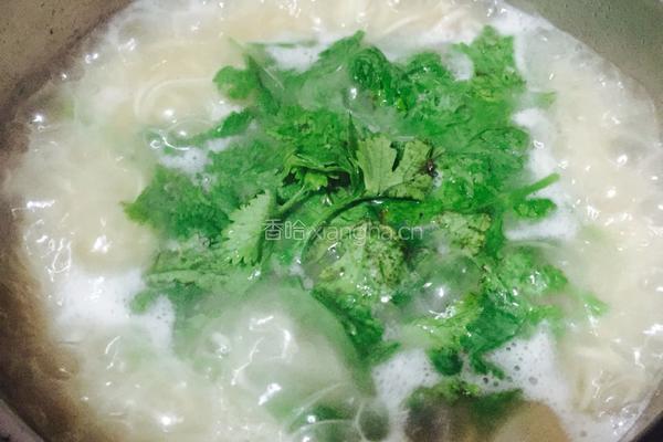 海鲜汤面的做法图解6