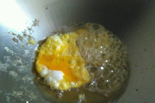 西红柿鸡蛋炒饭的做法图解3