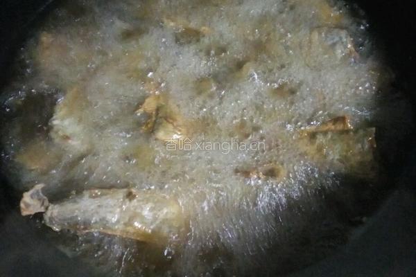 干炸带鱼的做法图解2